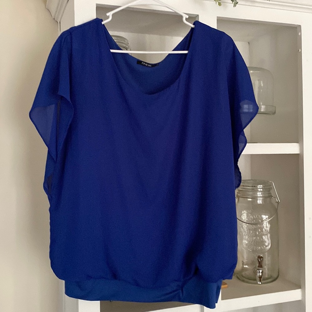 Women royal blue top